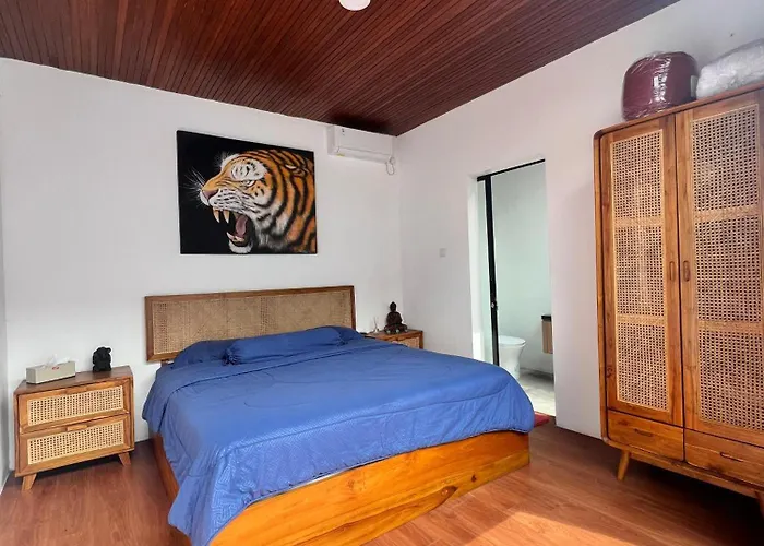 Guest house Oemah Ozzy 2 Bedroom With Privat Pool