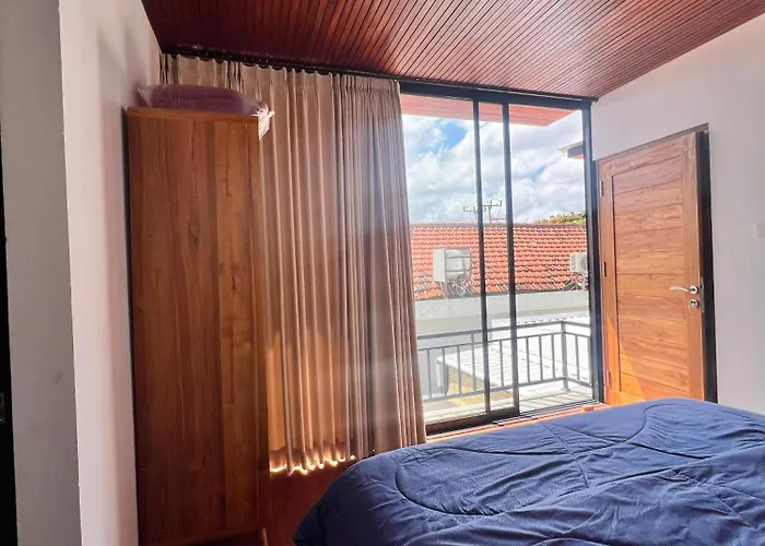Oemah Ozzy 2 Bedroom With Privat Pool Guest house 3*